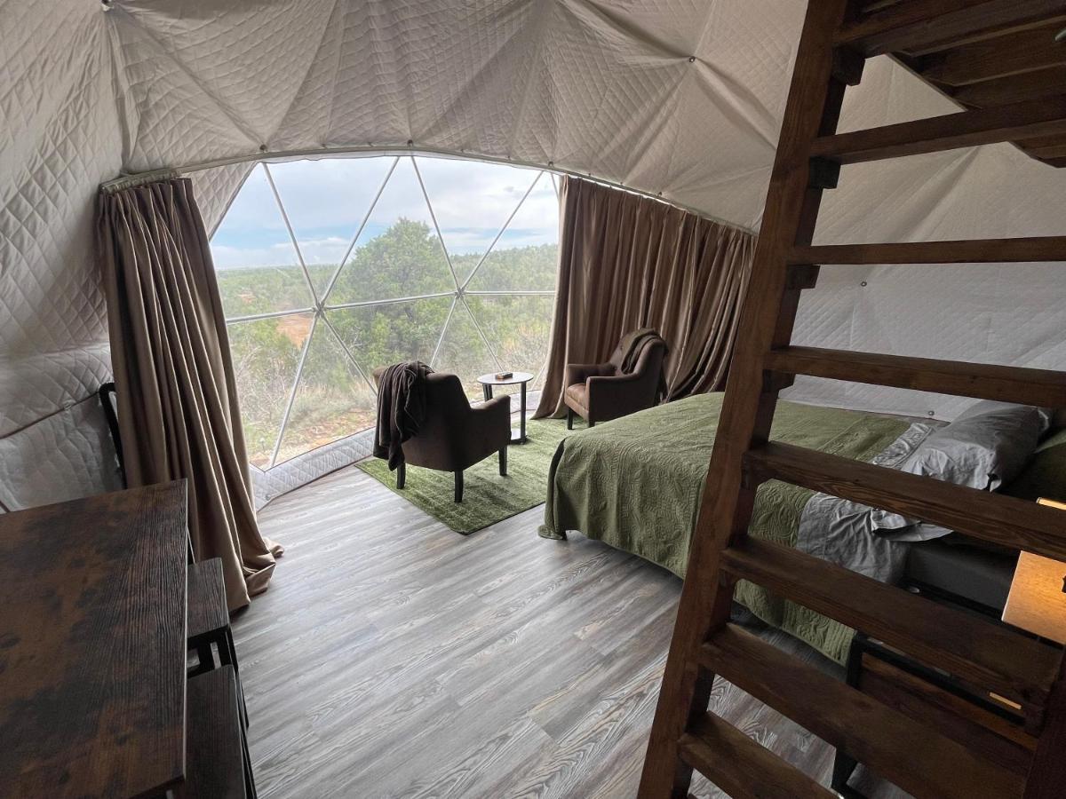 Canyon Rim Domes - A Luxury Glamping Experience!! Monticello Exteriér fotografie